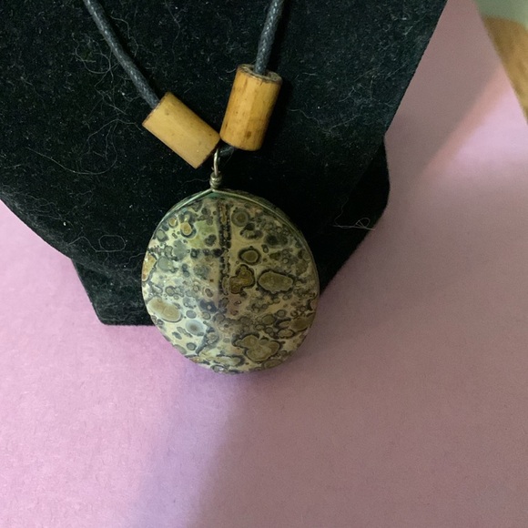 Unique necklace - Picture 4 of 6